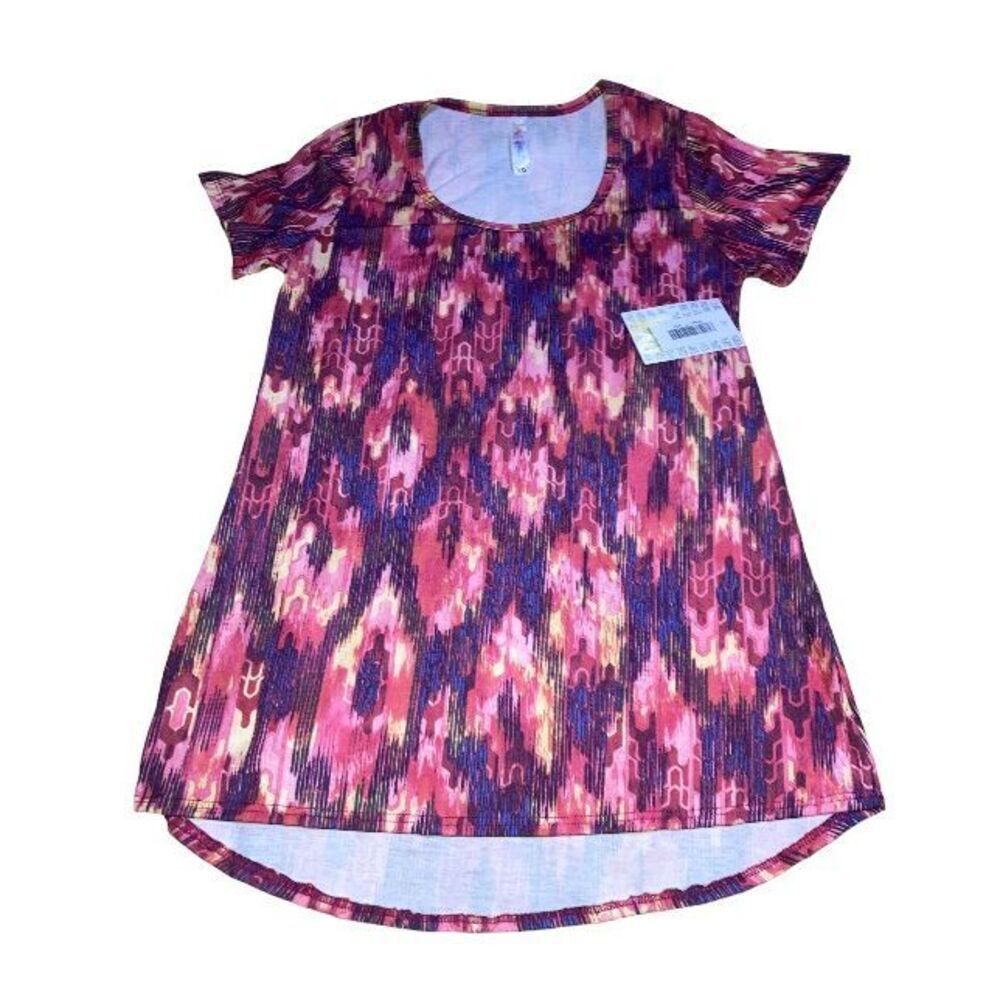 💕3/$20💕 LuLaRoe Pink and Purple Classic T